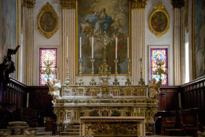 an alter in the Cathedral St. Irene